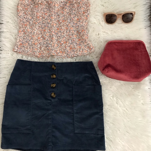 NWOT OU skirt for sale!! - Picture 1 of 5